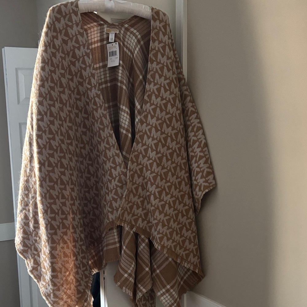 Michael Kors Beige and Cream Patterned reversible shawl nwt - Picture 1 of 5